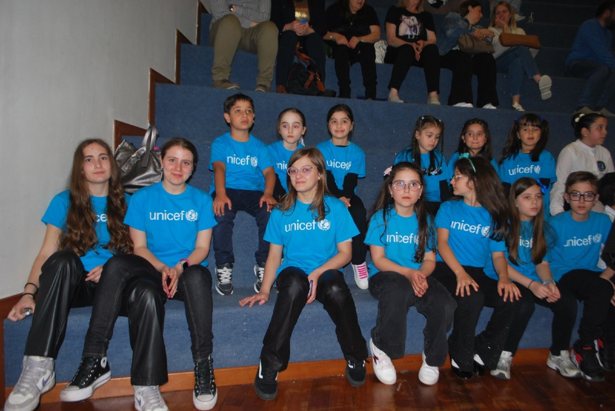 Il Coro Azzurro UNICEF trionfa al Concorso Nazionale "Ciro Capossela" - 