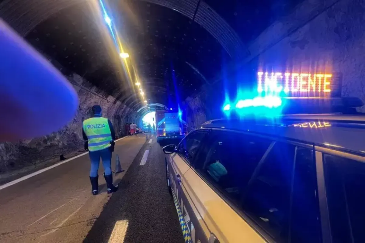 Tragedia sull'A1: travolto e ucciso un operaio al lavoro - 