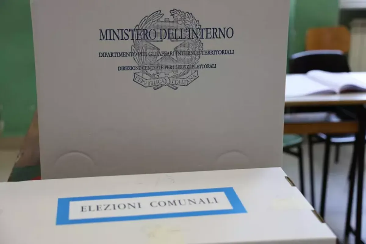 Cervinara. Forze dell'ordine facciano rispettare divieto di assembramento a meno di 200 metri dalle sezioni elettorali - 