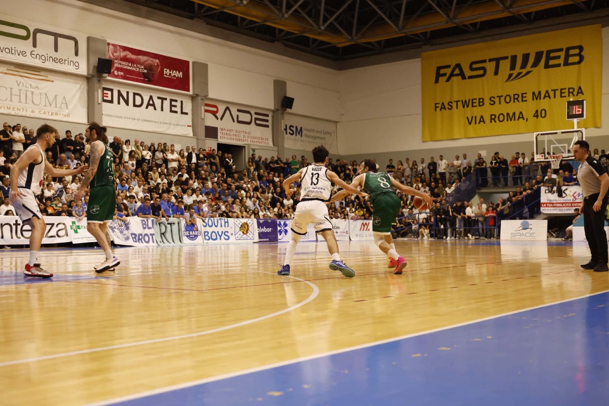 Playoff, la Scandone espugna Matera e vede la finale - 