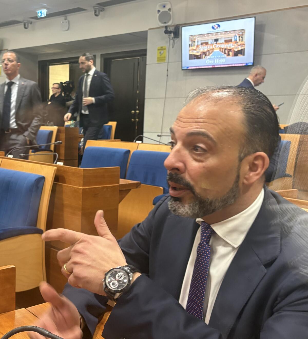 Forza Italia Irpinia, Petitto frena: «Nessun cambio di linea politica» - 