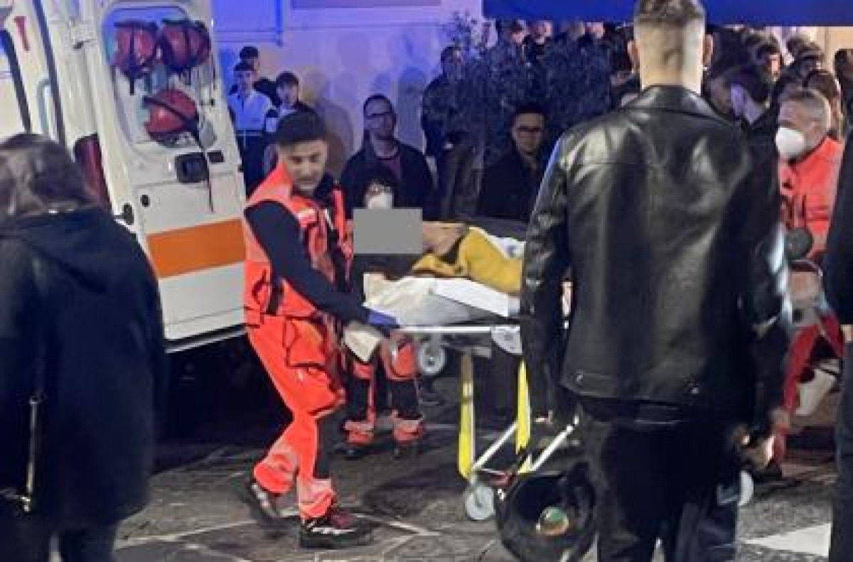 Movida blindata dopo la violenta rissa in centro con accoltellamento di un 39enne - 