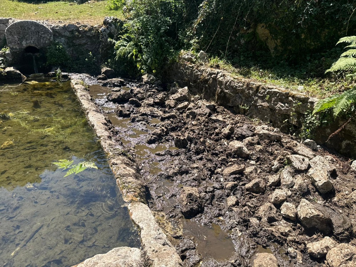 Fonte San Berardo: lo scempio della sorgente ridotta a letamaio nell'indifferenza - 