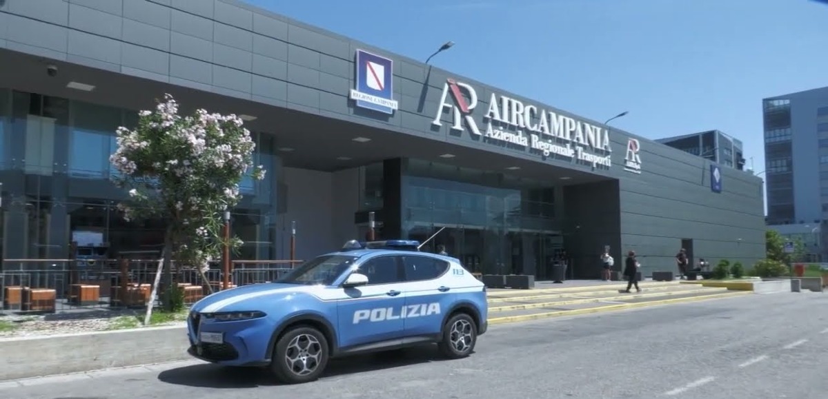 Movida e sicurezza ad Avellino: blitz della Polizia all'autostazione - 
