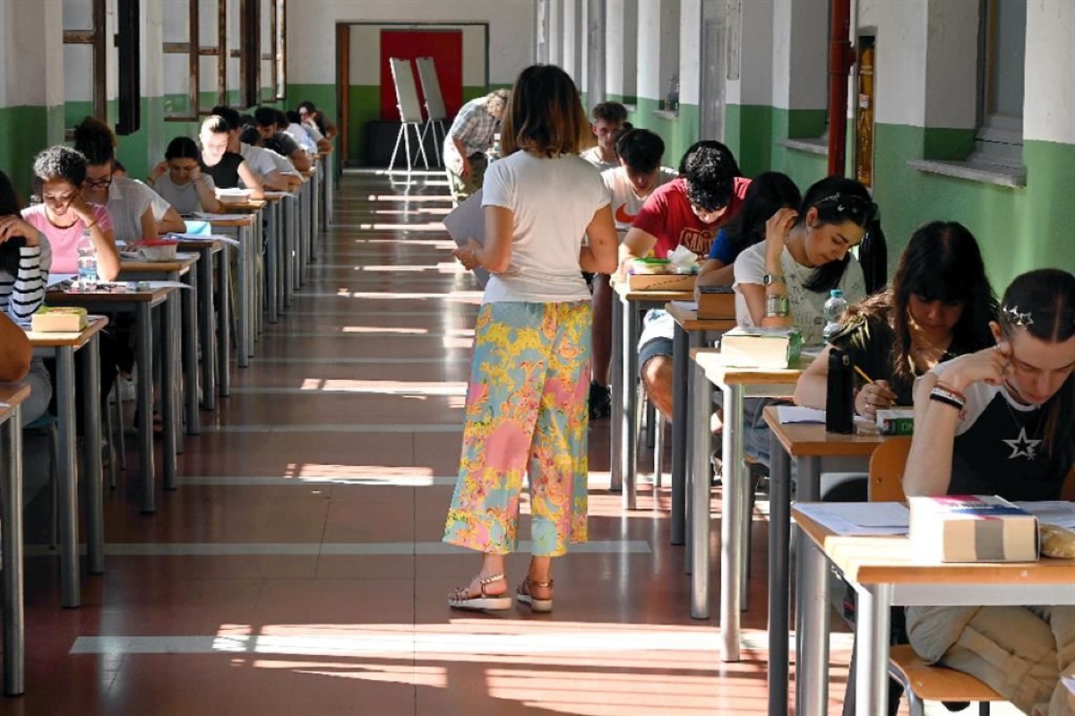 Campania, la Maturità scopre il vuoto del calo demografico - 