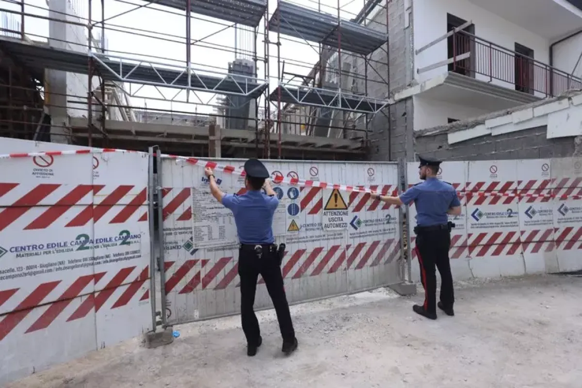 Operaio edile di 62 anni operaio cade nel vuoto e muore in un cantiere - 