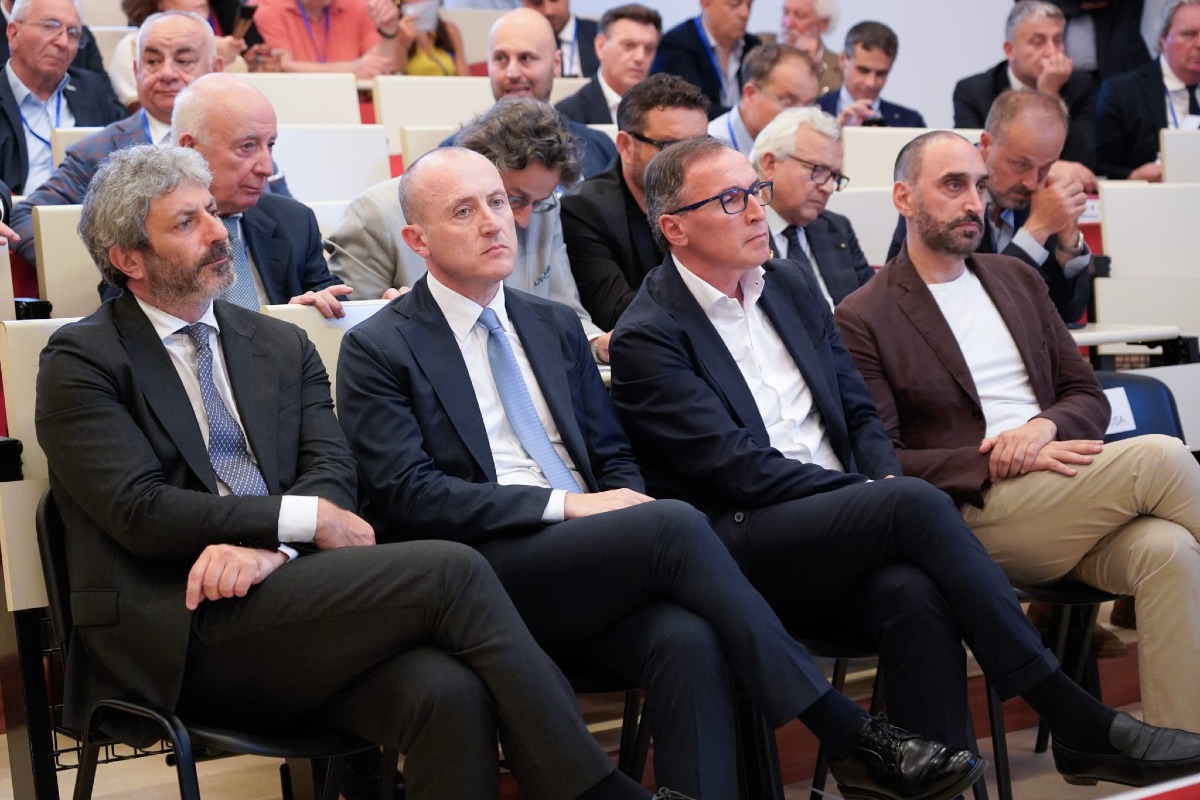 Mezzogiorno al centro: da Benevento la strategia permanente per il Sud - 