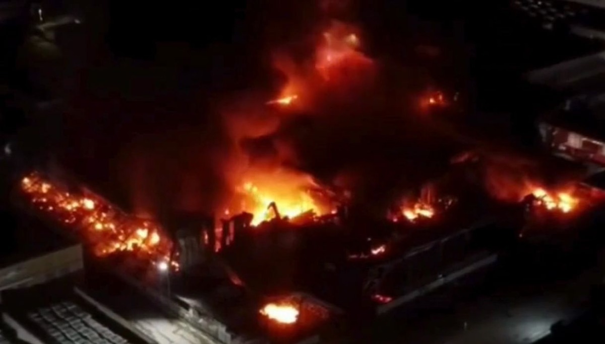 Incendio Termoplast Sarno