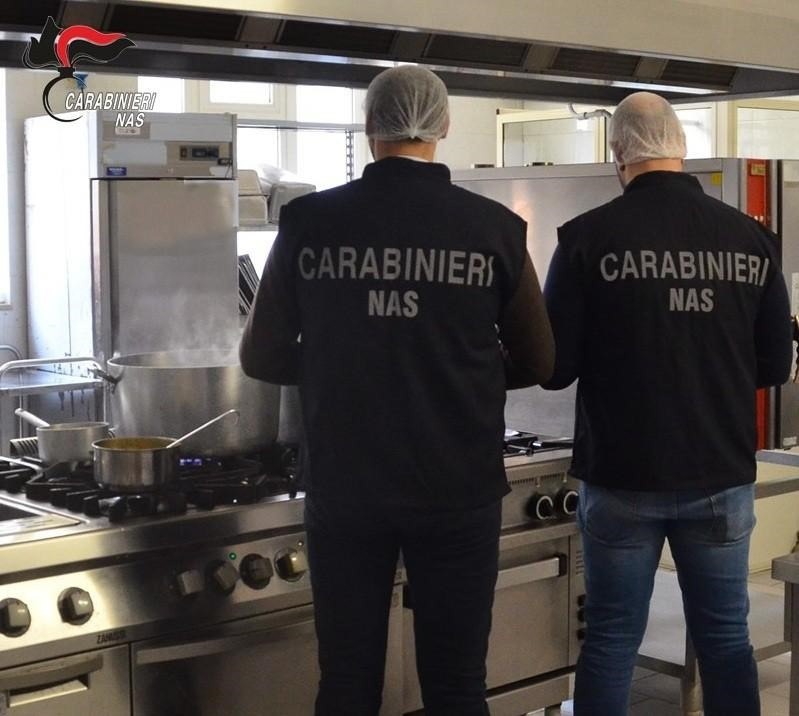 Gravi carenze igienico sanitarie, chiuso dai Nas Agriturismo nel Sannio - 