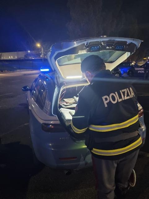 Lo Stato risponde a Cervinara e in Valle Caudina: blitz e perquisizioni per la legalità - 