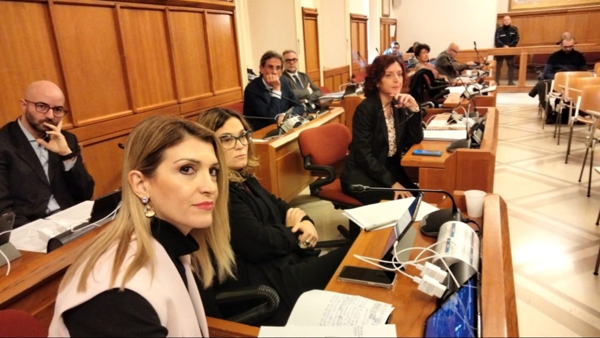 Consenso e diritti delle donne: scontro a Benevento sulla coerenza dei mastelliani - 