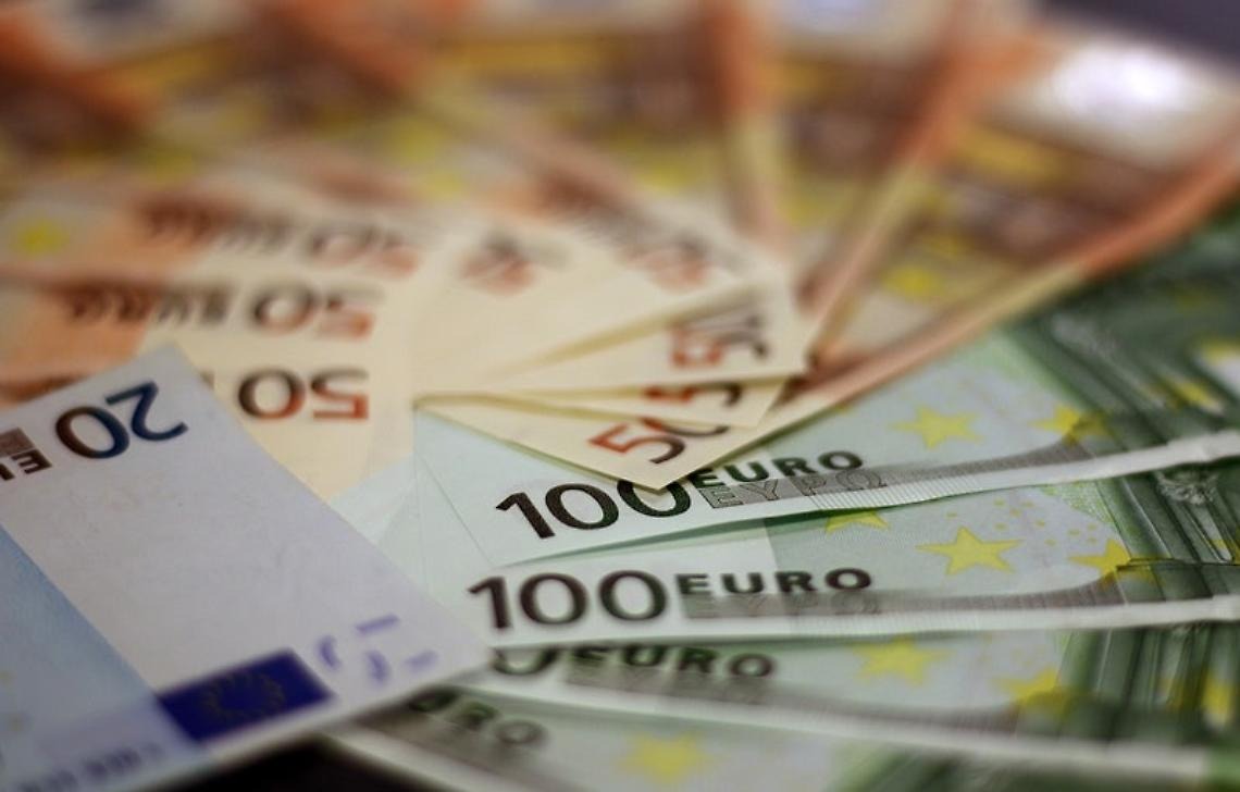 Il fossato del fisco: perché i giganti del web pagano la metà delle PMI italiane - 