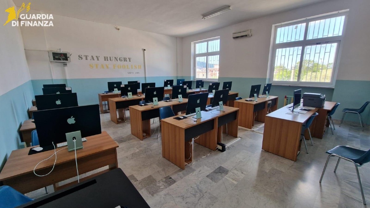 Fondi PNRR sprecati a Lauro: la Guardia di Finanza scopre furbetti della Scuola 4.0, 4 denunciati - 