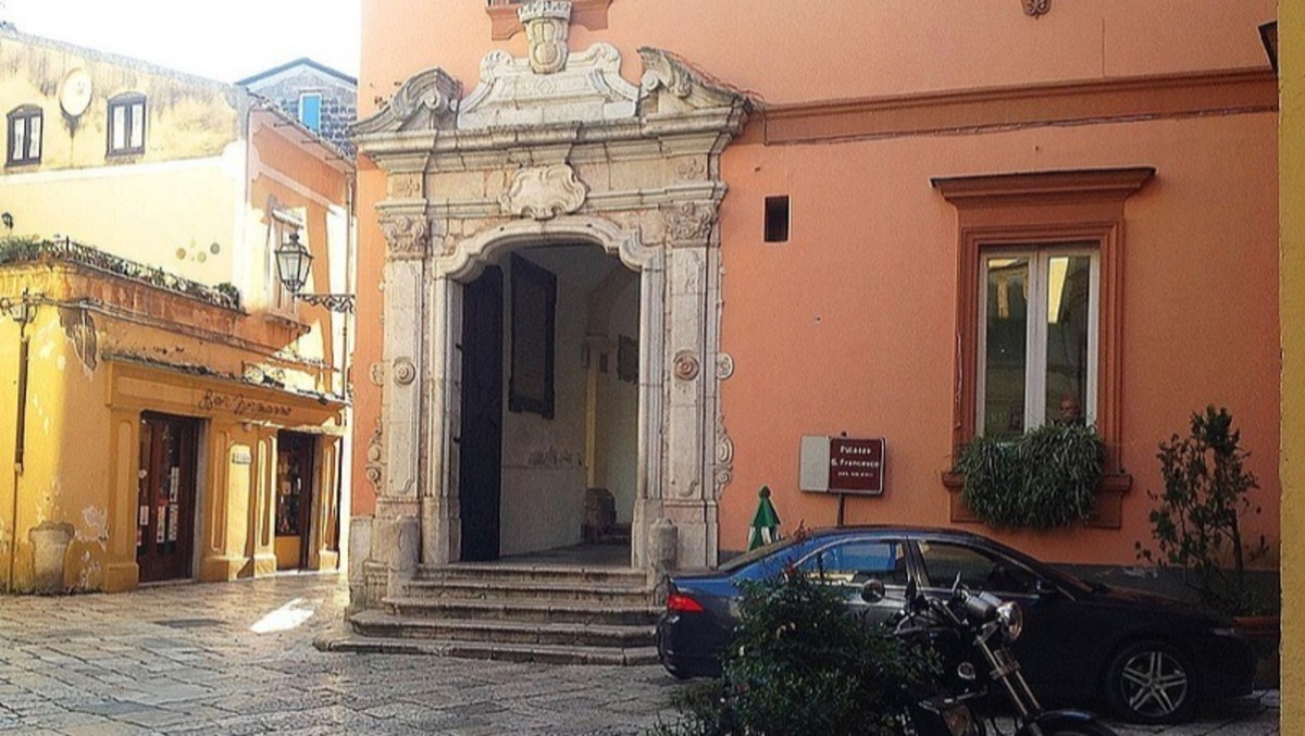 Bilancio Sant’Agata: “Radici e Futuro” boccia il Rendiconto 2025 - 