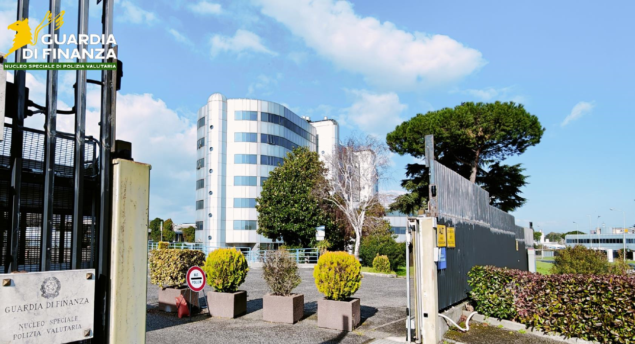 Fatture false e riciclaggio: maxi sequestro da 21 milioni di euro - 