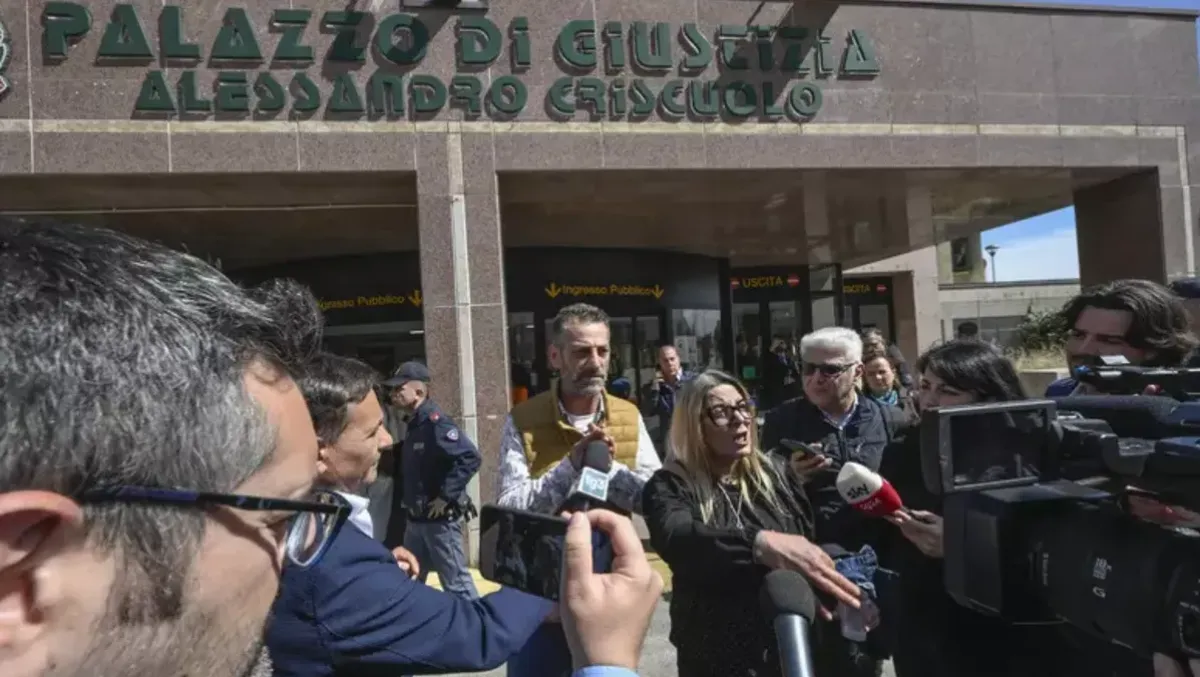 Caso Carbonaro: la rabbia del legale contro la misura per i genitori di Martina - 