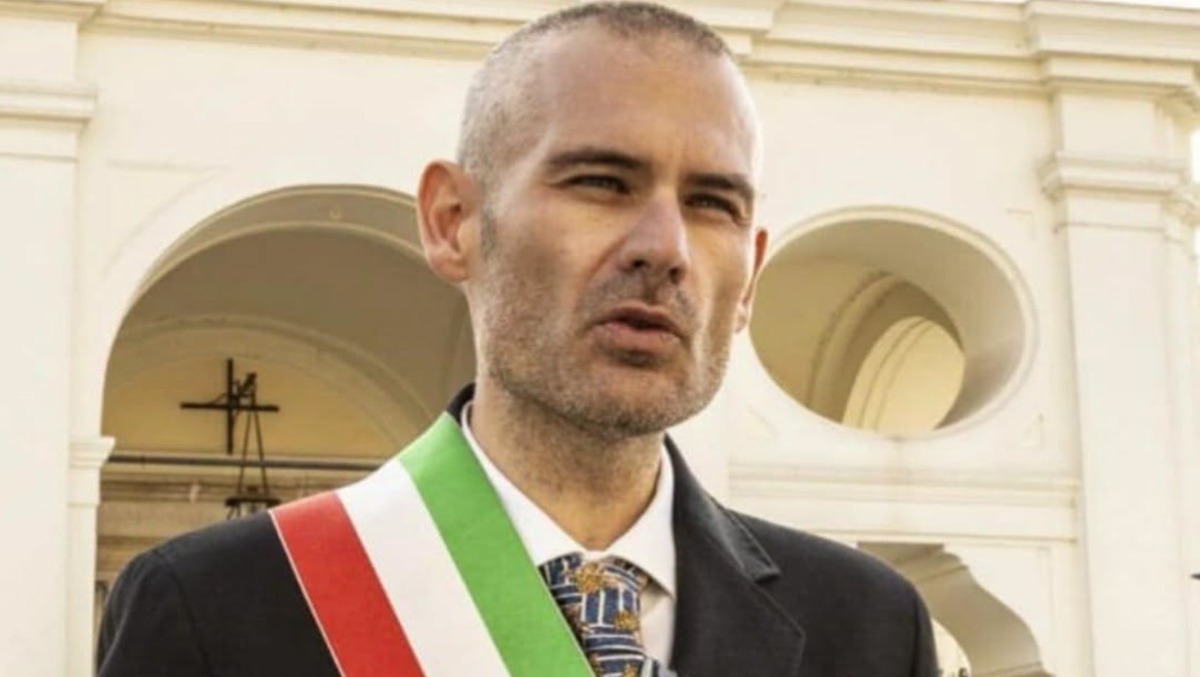 Castel Volturno. Il sindaco Pasquale Marrandino si dimette dopo la richiesta di arresto - 