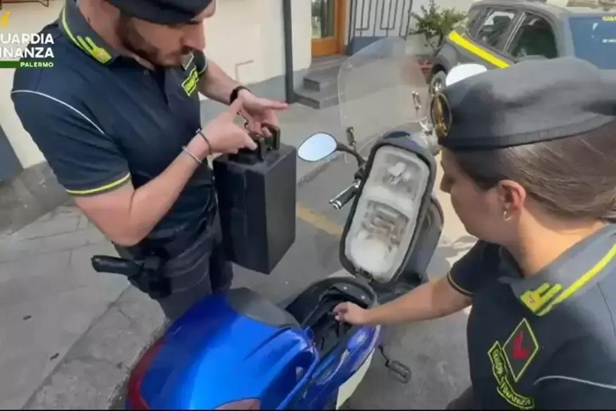 Falsi e-bike dalla Cina: maxi sequestro della Guardia di Finanza per 5 milioni - 