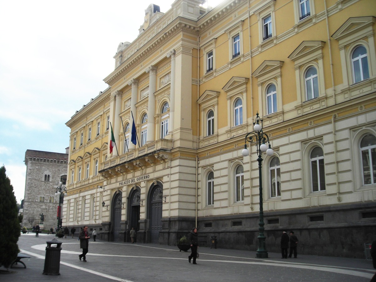 Aggressione in centro a Benevento: espulso ventenne egiziano e trasferito al CPR - 