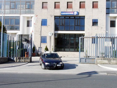 Operazione dei Carabinieri a Cervinara: arrestato 34enne per l'arsenale clandestino ed episodi di intimidazione - 