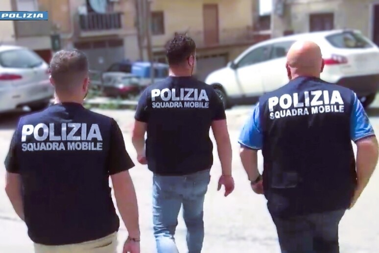 Avellino, 42enne trovato morto in casa: è giallo sulle cause - 