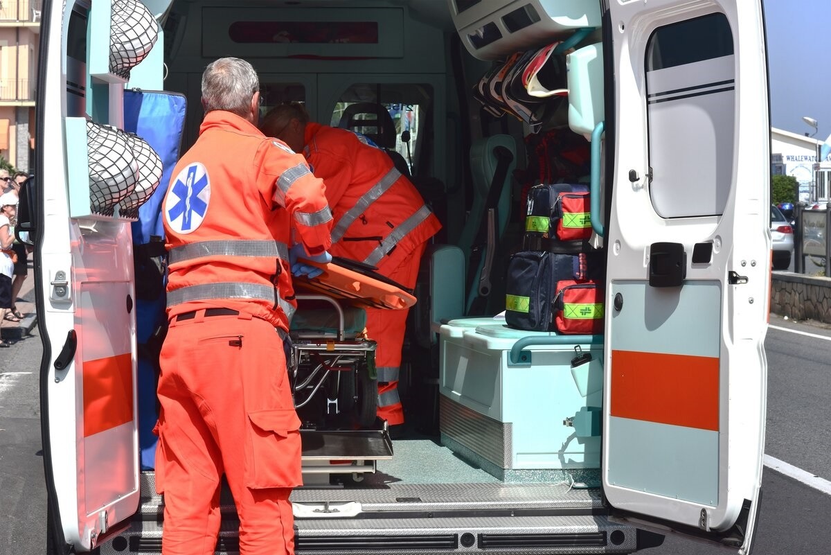 Tragedia a Capaccio Paestum: muore 68enne dopo un malore in mare - 