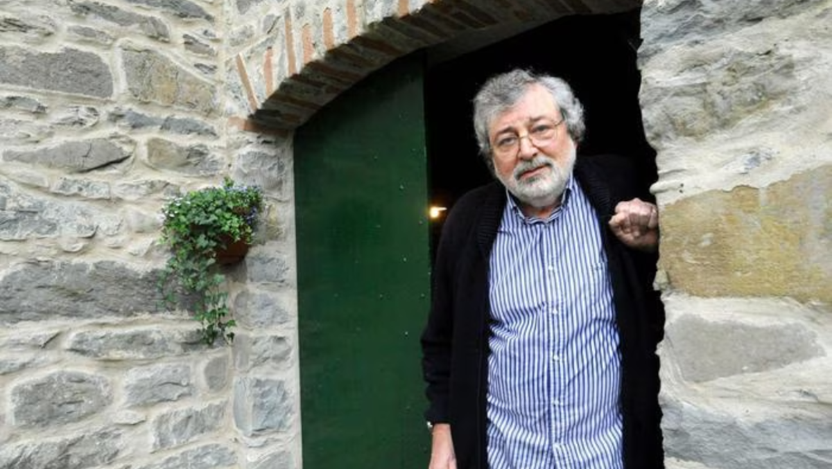 Addio a Francesco Guccini, la voce dell'Appennino e il poeta di intere generazioni - 
