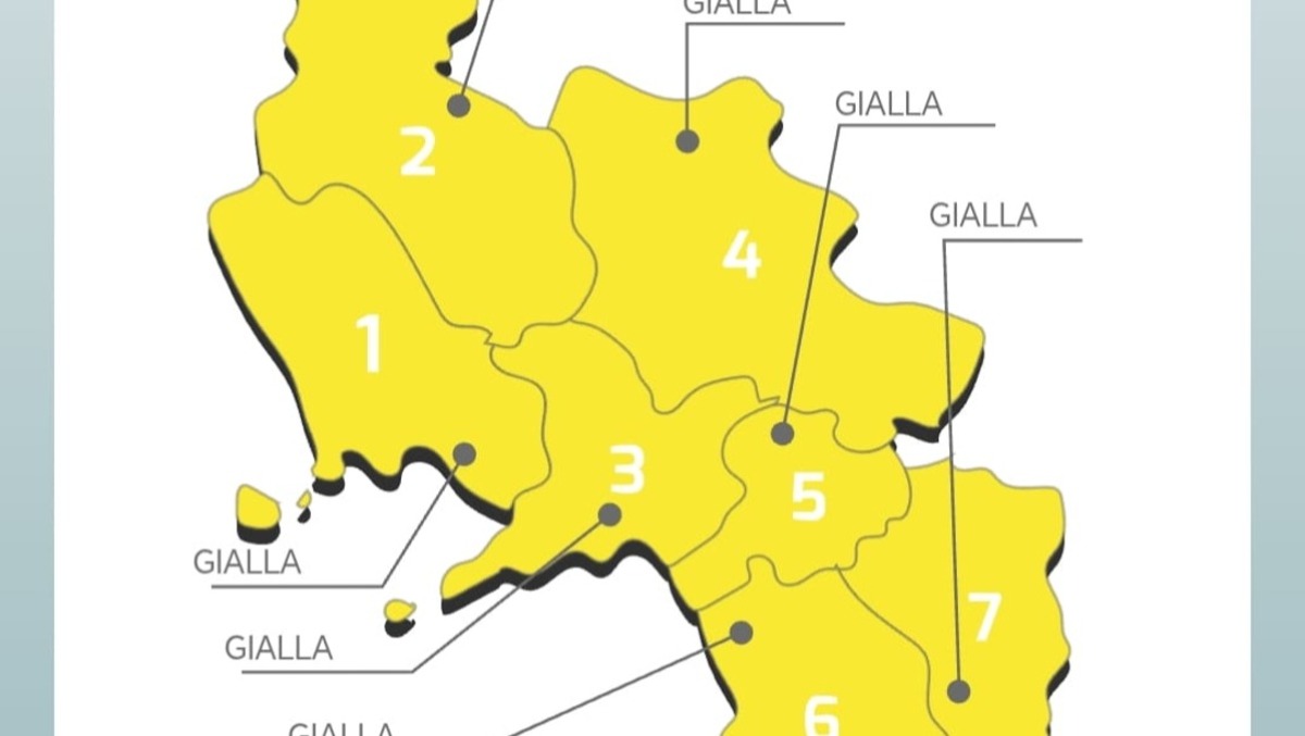Maltempo in Campania: scatta l’allerta meteo gialla tra temporali improvvisi e vento - 