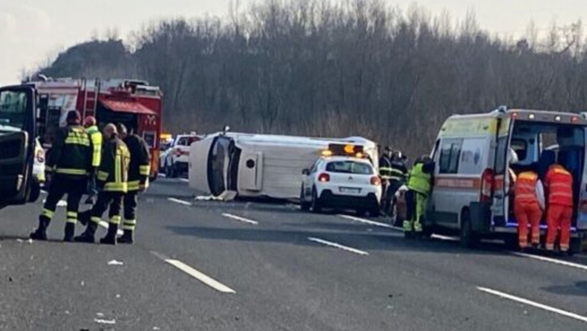 Tragedia sull’A1: maxi tamponamento tra Caianello e Capua, c’è un morto - 