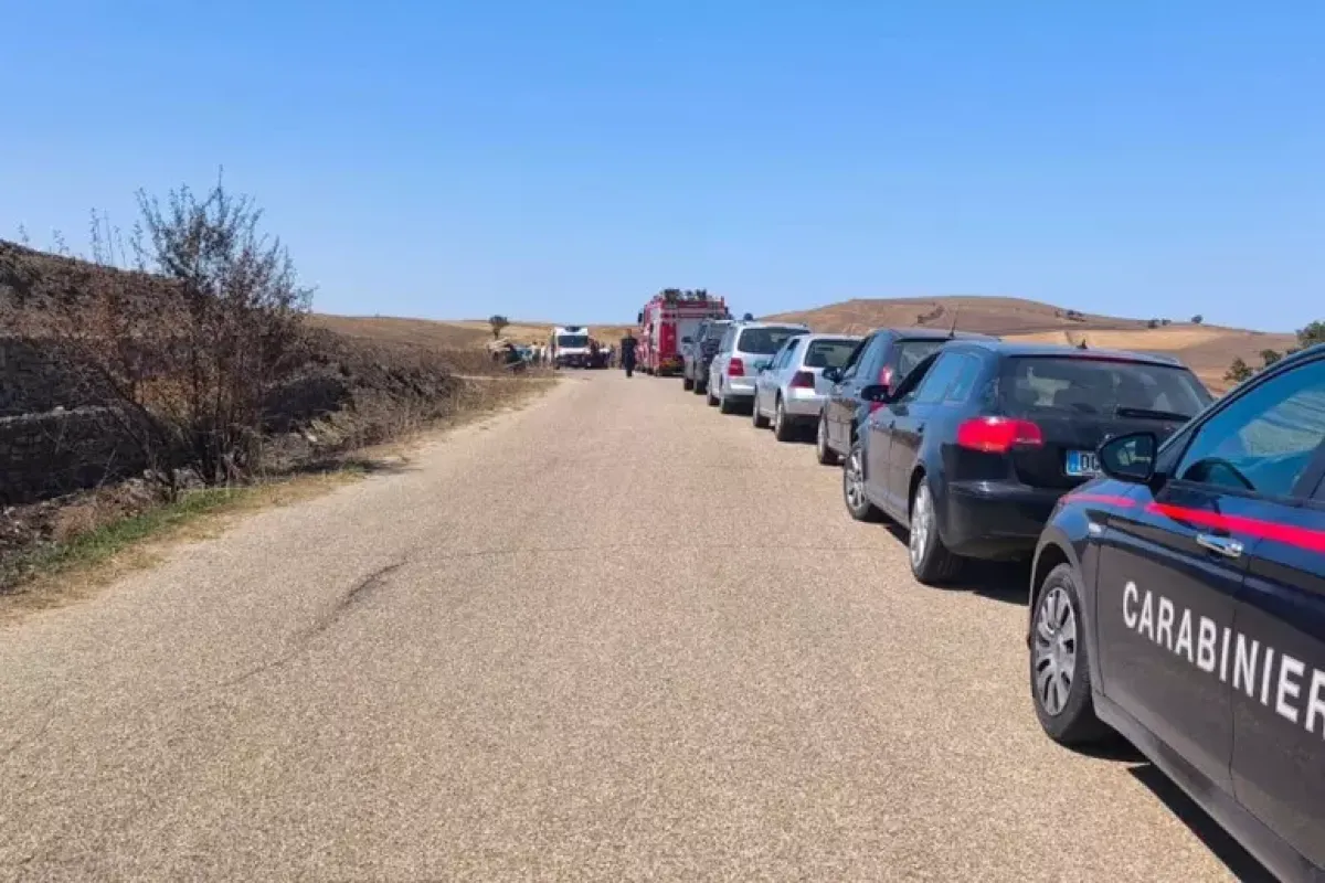 Dramma nelle campagne del foggiano: furgone di braccianti esce fuori strada, un morto e otto feriti - 