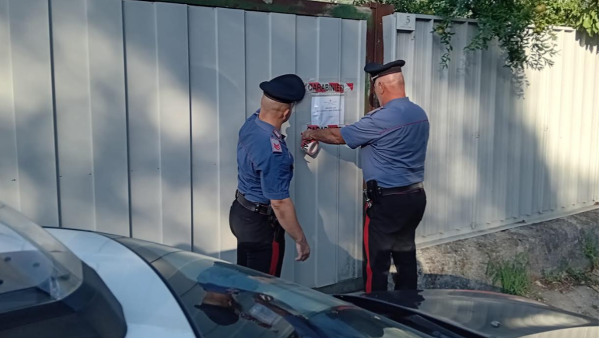 Apice, blitz tra rifiuti e allevamenti abusivi: sequestrata un'area, quattro denunciati - 