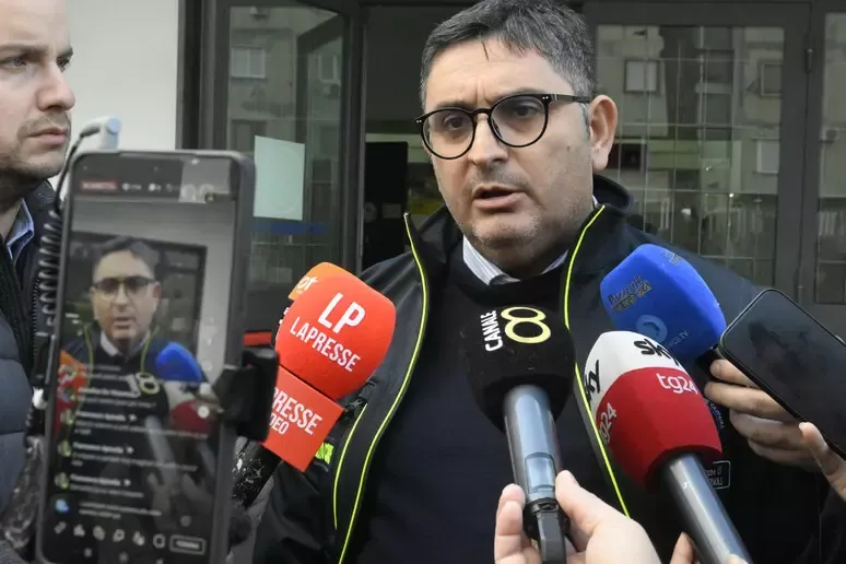 Pozzuoli prova a ripartire: primi rientri e nodo trasporti - 