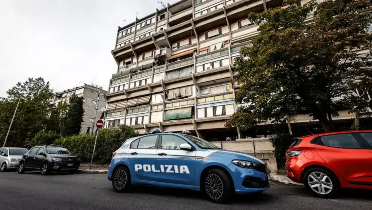 Ponticelli, donna di 58 anni trovata senza vita in casa: l'allarme lanciato dal figlio - 