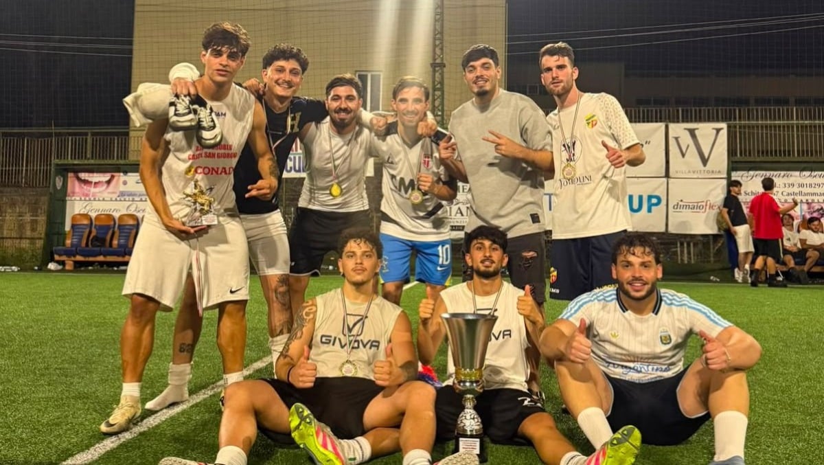 Oplonti Night: il calcio che unisce i giovani e trasforma un sogno in realtà - 