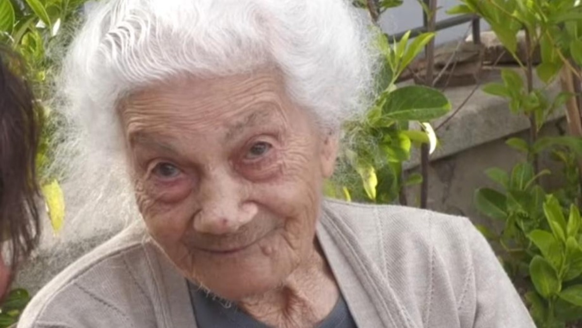 San Mango sul Calore festeggia nonna Iolanda: 103 anni - 