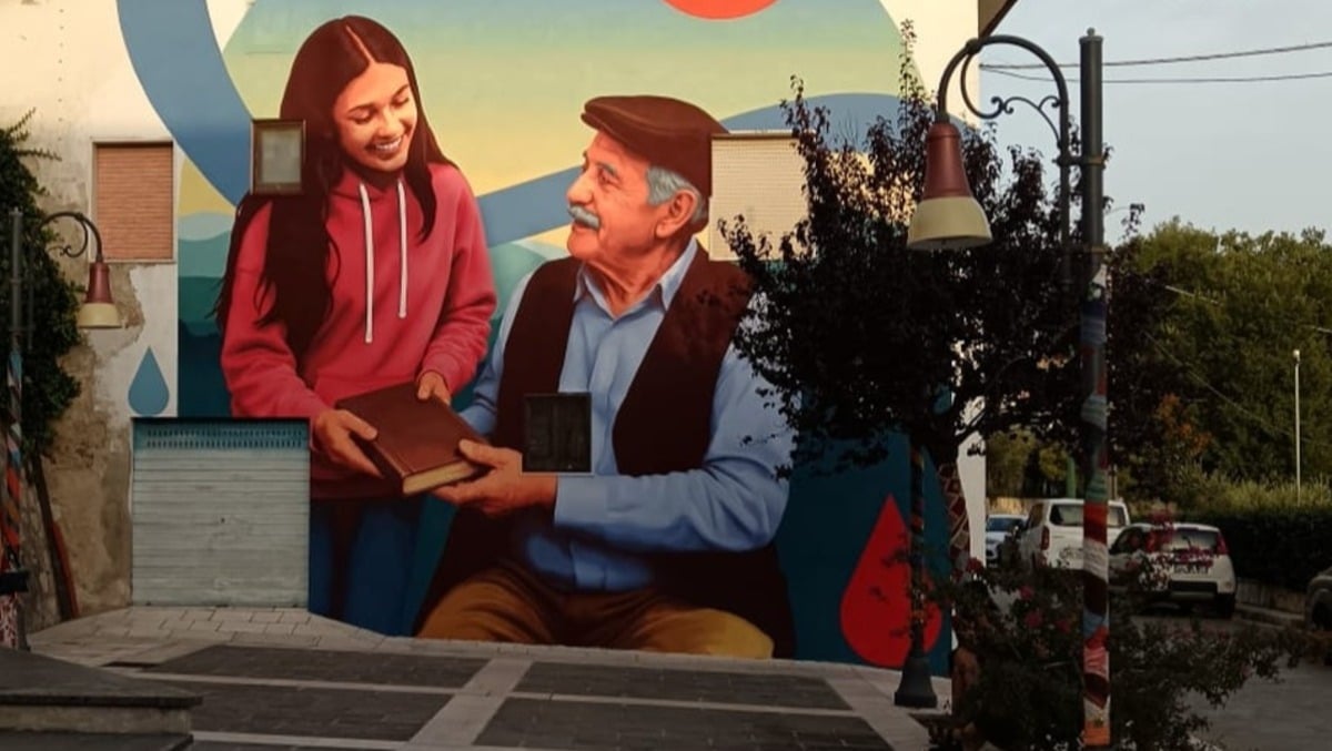 Tuoro di Roccabascerana, inaugurato il murales “Radici future” - 