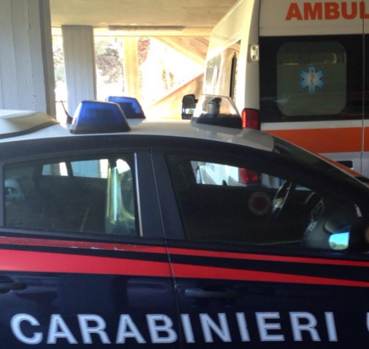 Dramma a Baia Domizia: diciassettenne trovata morta nella casa-vacanze.  - 