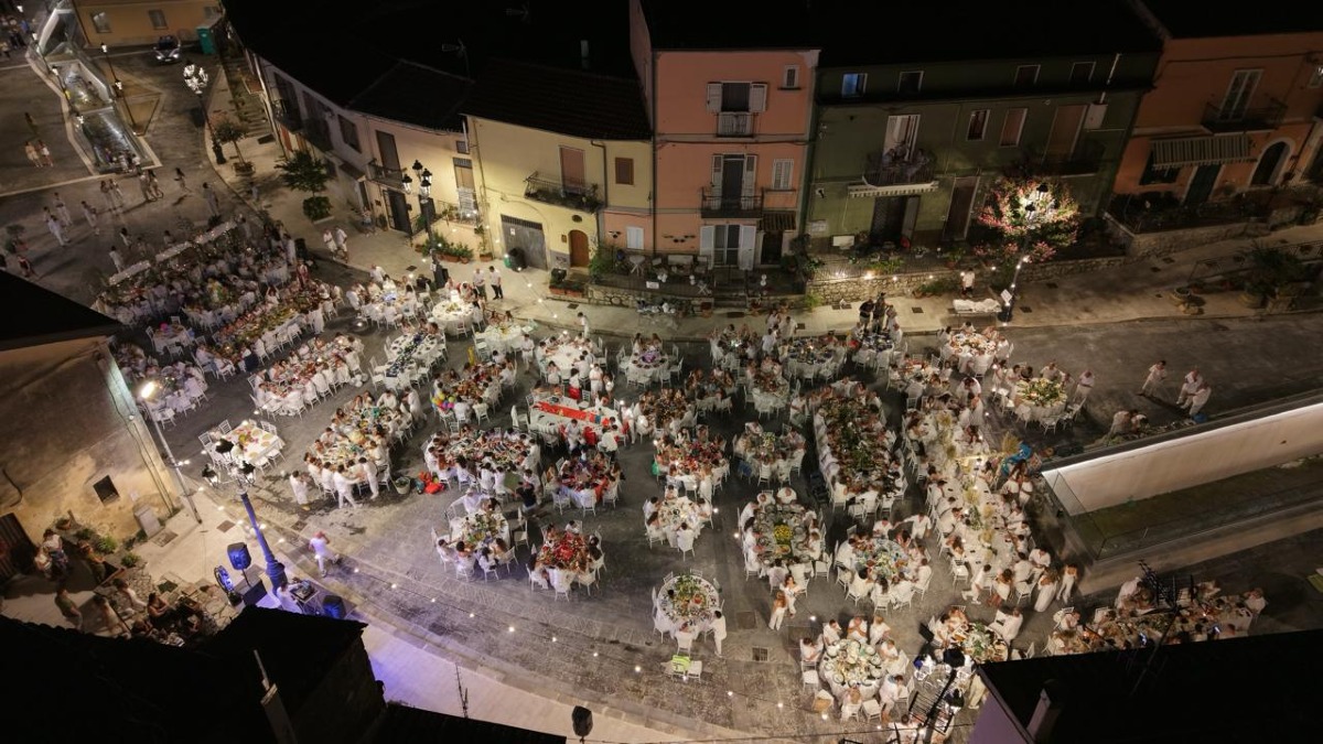 Cena in bianco a San Martino valle caudina