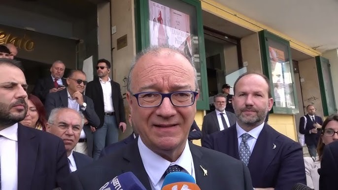 Minacce al ministro Valditara: busta con proiettile recapitata al ministero - 