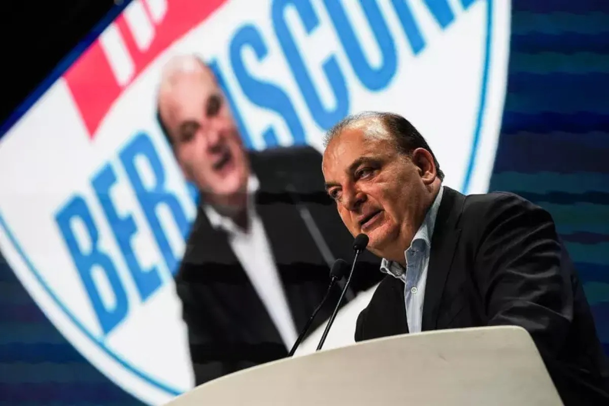 Martusciello eletto segretario di Forza Italia in Campania, i dissidenti annunciano il ricorso - 
