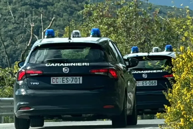 Violenza sessuale e sequestro di persona, arrestato 26enne a Castellammare di Stabia - 