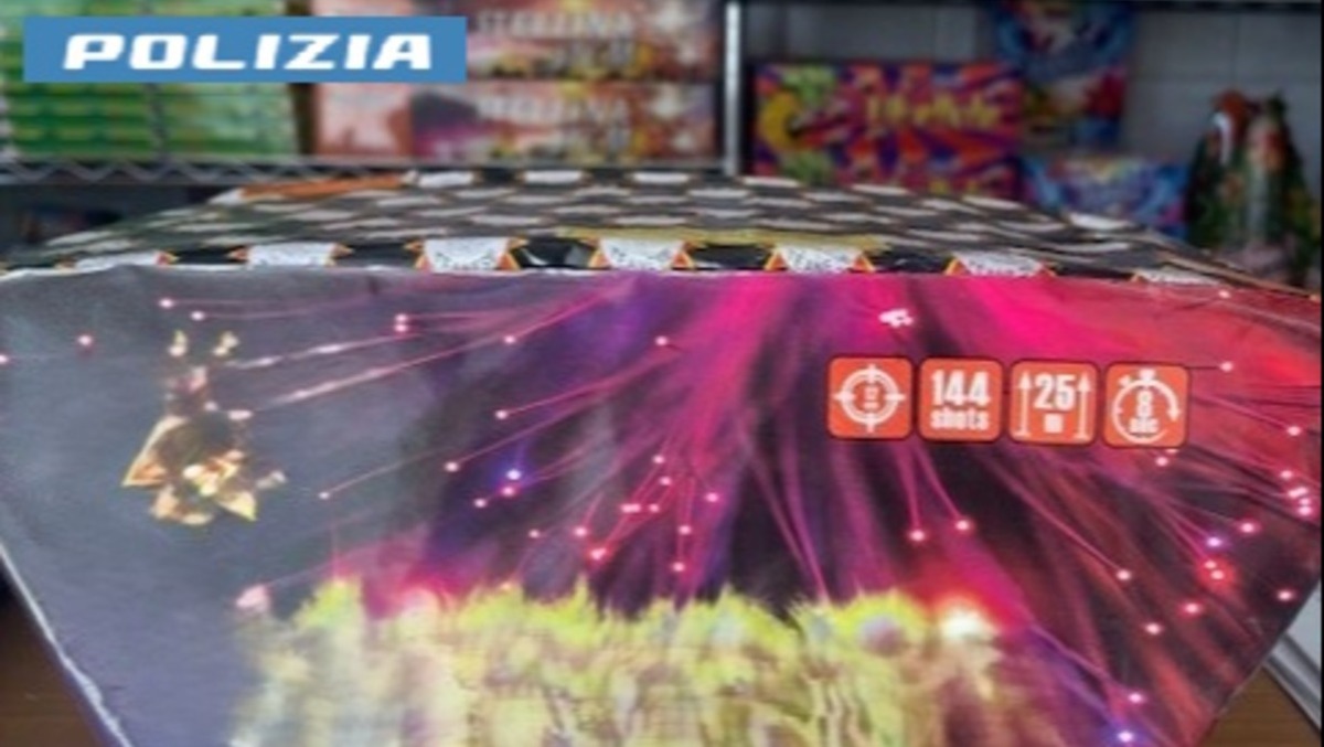 San Leucio del Sannio. Commercio abusivo di materiale pirotecnico, denunciato. - 