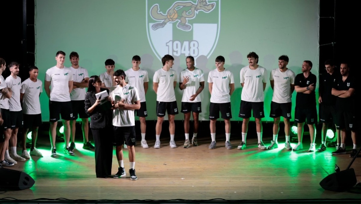 Scandone, presentata la nuova stagione: Avellino abbraccia la squadra - 