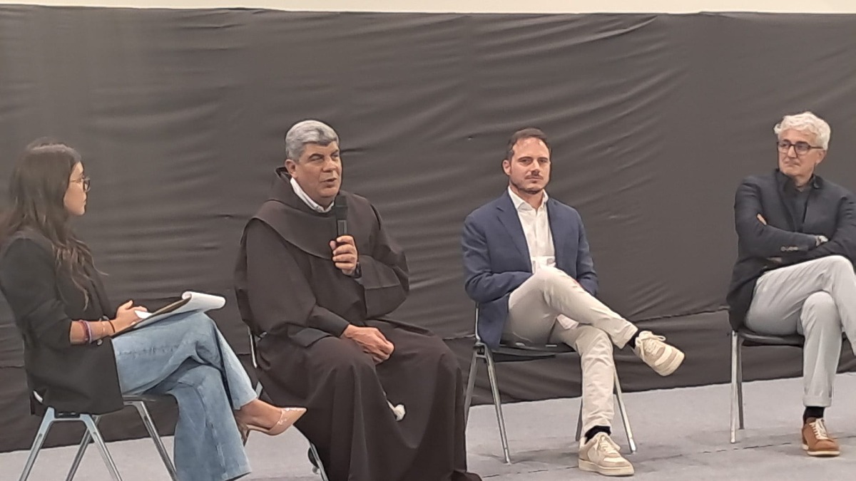 Padre Ibrahim Faltas a Pietrelcina: “Aiutiamo i giovani a restare in Terra Santa” - 