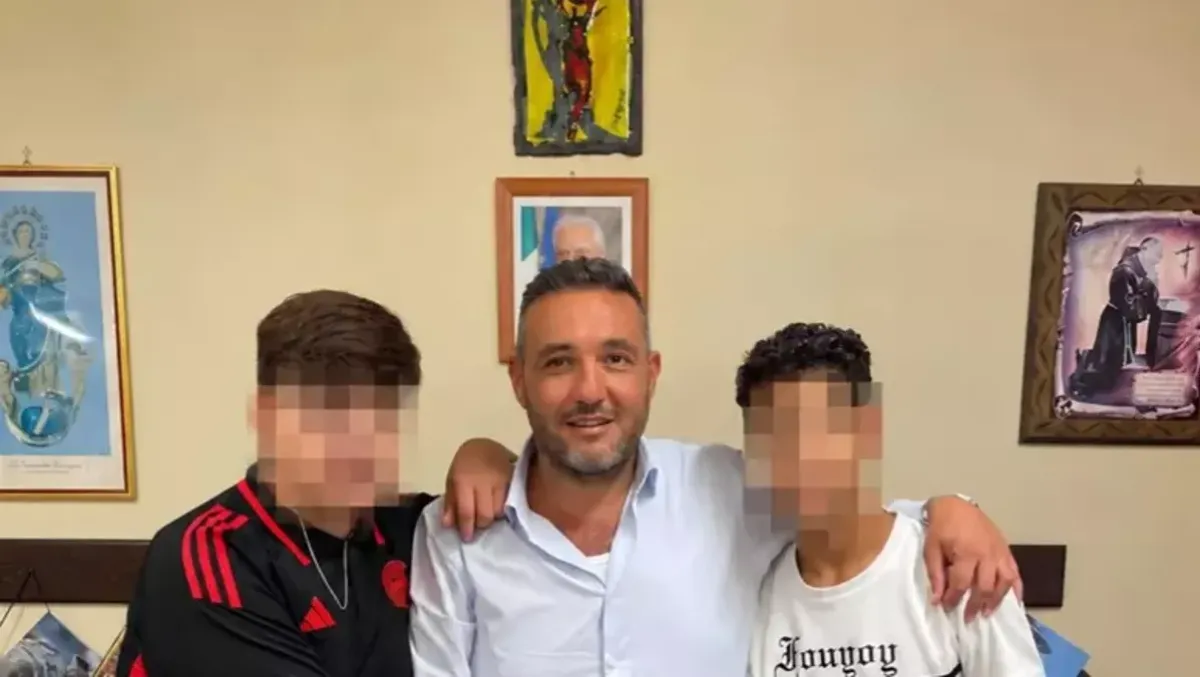 Litigio a scuola, il chiarimento tra i due ragazzi: «Ci siamo capiti» - 