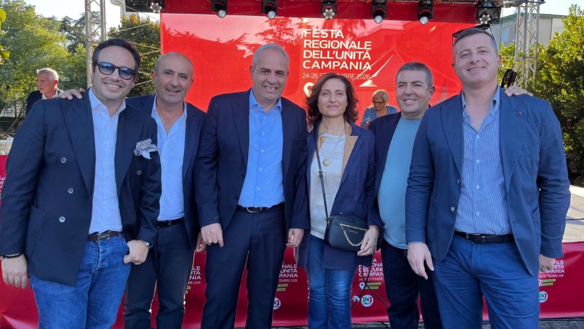 Schlein a Portici: «Prima si vota, meglio è». Manfredi: «Andiamo a prenderci il governo» - 