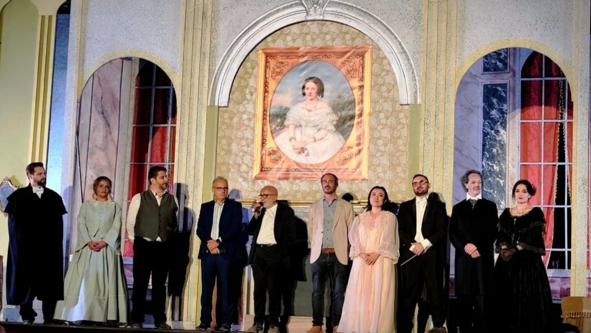 Benevento. La Traviata incanta il Teatro Romano - 