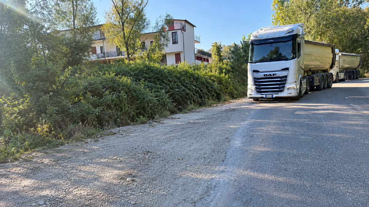 Terre e rocce, allarme camion a Montesarchio: servono più controlli - 