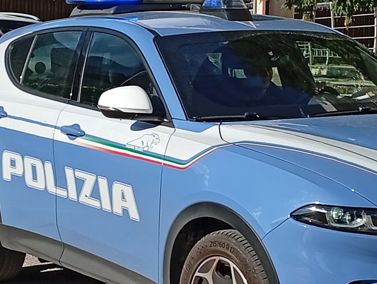 Controlli sugli addetti alle offerte porta a porta: verifiche del Commissariato di Cervinara - 