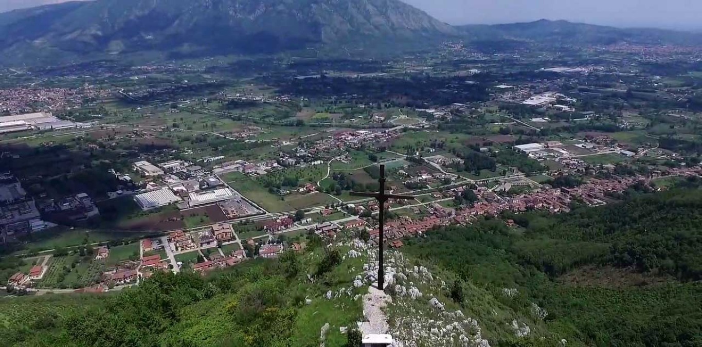 Paolisi, il Comune fa verificare la qualità dell’aria dopo il rogo di Airola - 